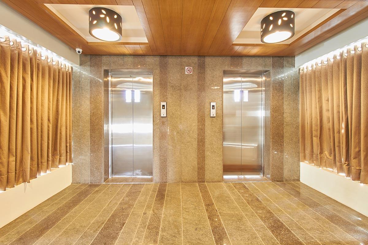 7 Wonders Hotel Gandhinagar Ngoại thất bức ảnh